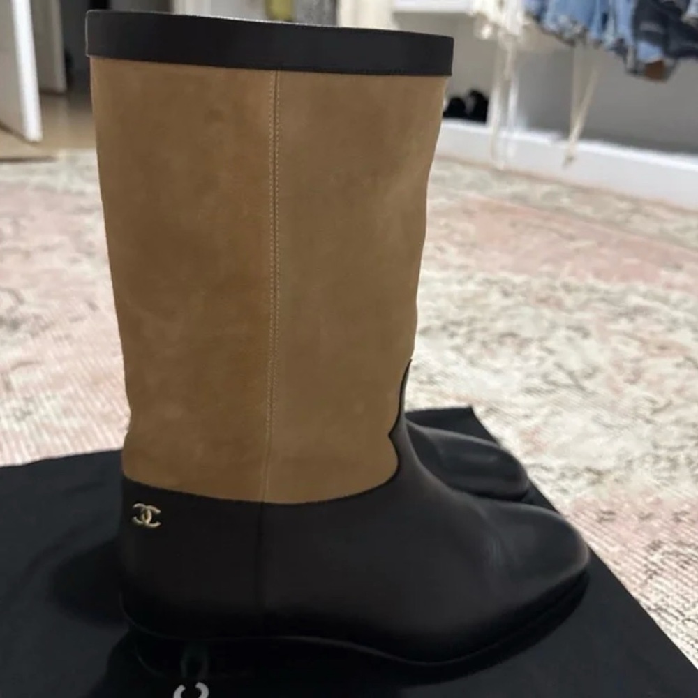 NWT CHANEL Women's Black and Brown Heeled Boots
